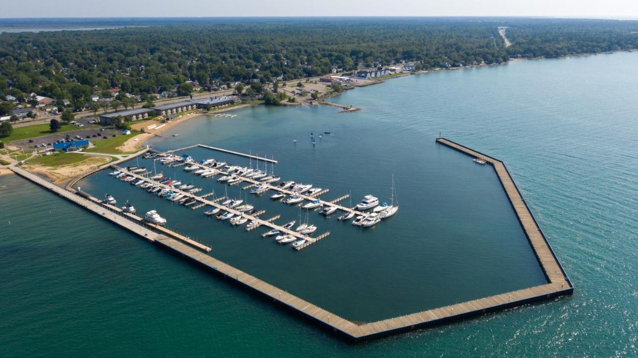 Tawas Bay Beach Resort & Conference Center East Tawas 외부 사진