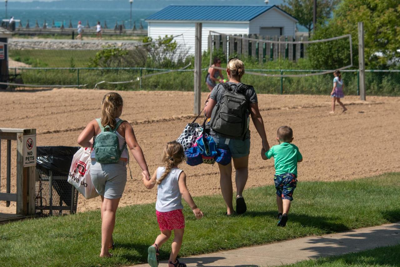 Tawas Bay Beach Resort & Conference Center East Tawas 외부 사진
